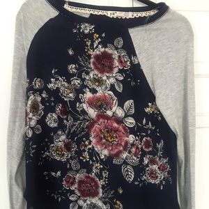 Trendy long sleeve top